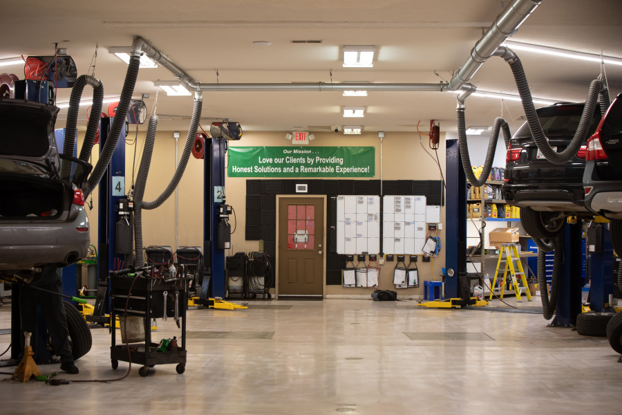 Land Rover Repair by Oxford Automotive Powell in Powell, OH